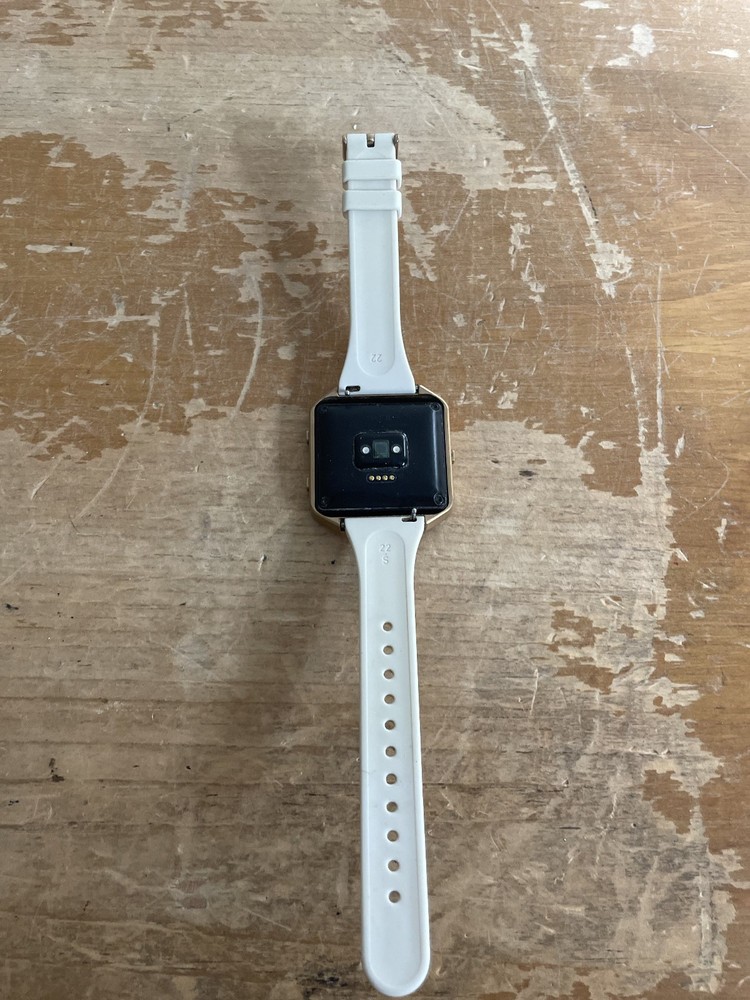 Fitbit Blaze Activity Tracker Medium White Band With Charger