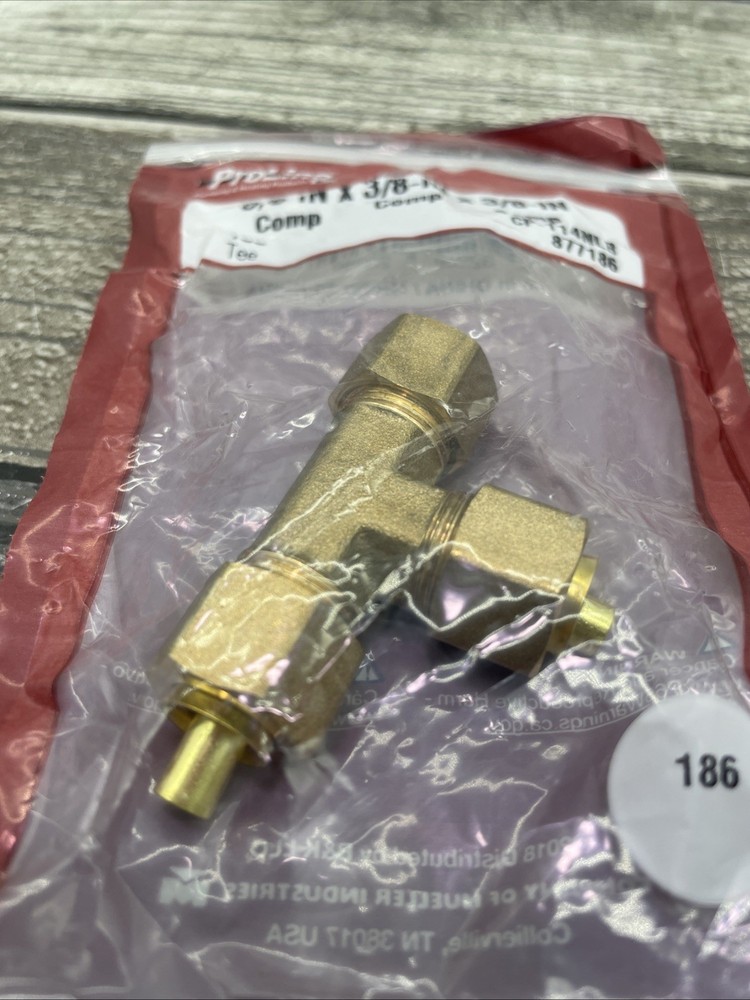 ProLine CP-114NLB Compression Fitting Tee {138}