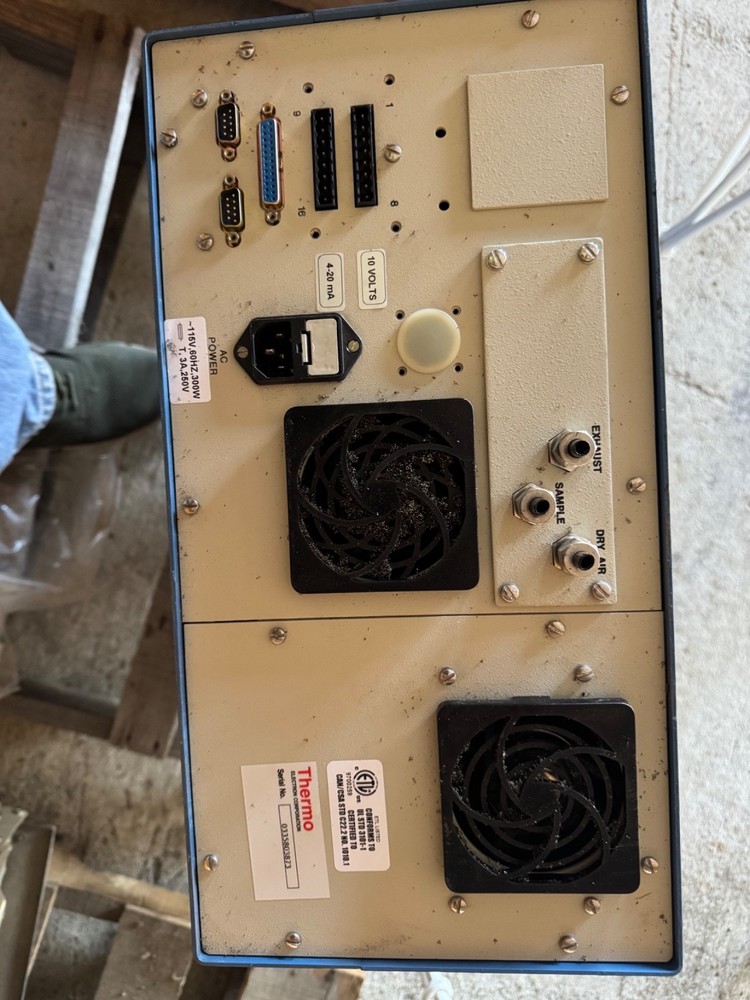 Thermo Environmental Instruments 42C NOx Analyzer w/ Manuals Software Cables Des