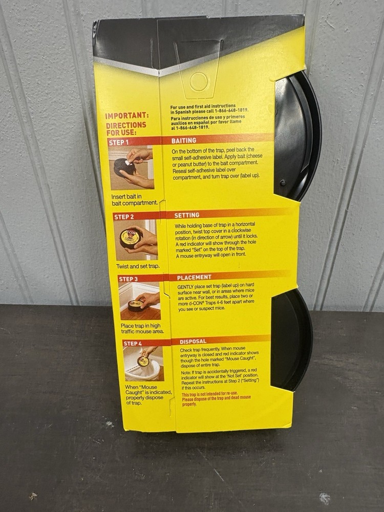 D-CON No View No Touch Covered Mouse Trap 2 Count Safe Enclosed Rat & Mice Kill