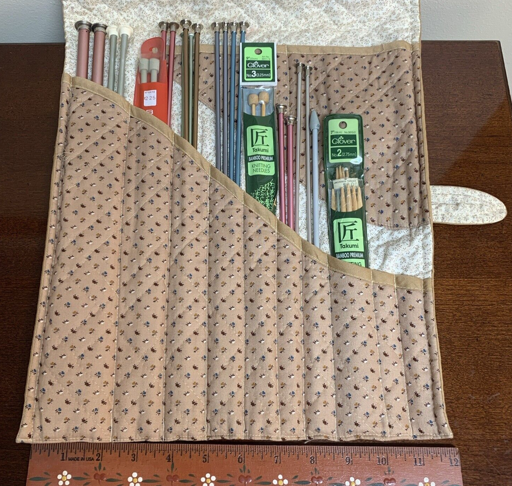 Quilted Fabric Knitting Needle Storage Case Tan Floral Pattern With Needles