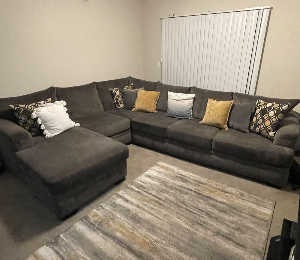 2-piece sectional couch with throw pillows! 