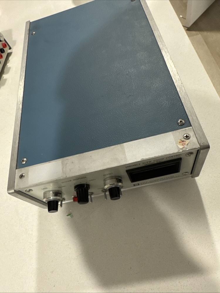 S.H.E. Corporation Squid Control Model 30