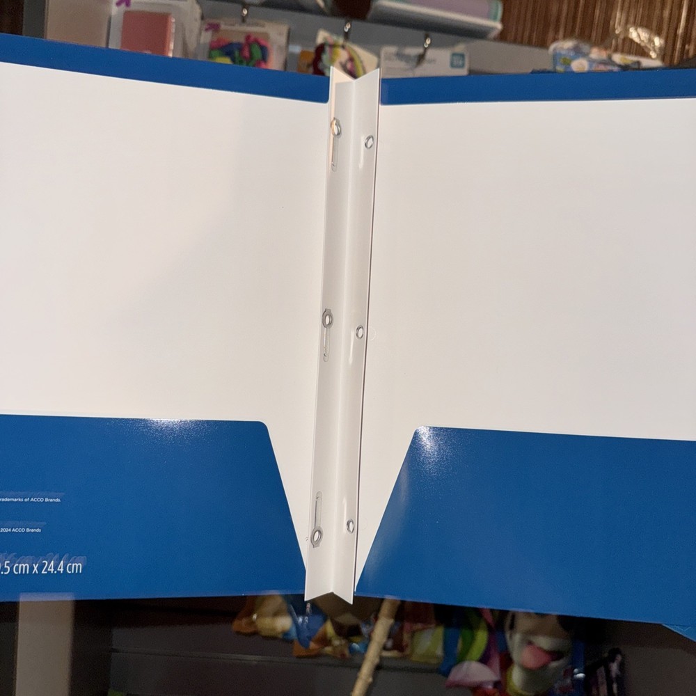 Mead Five Star 2 Pocket & Prong Folders (Pacific blue)
