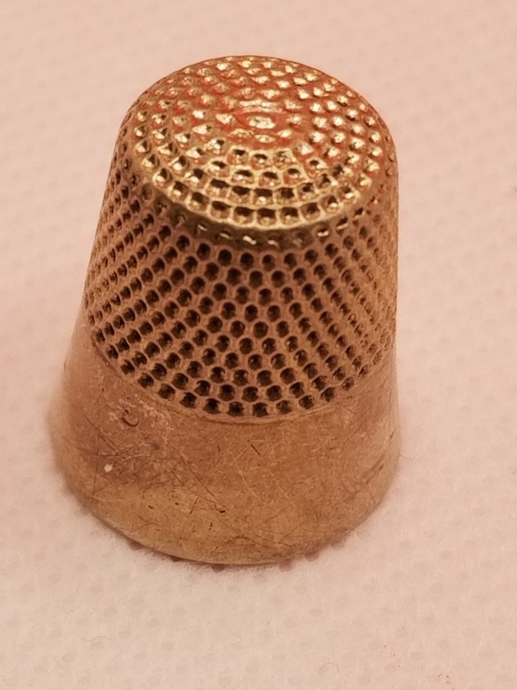 Vintage Sterling Silver Thimble   - size 9