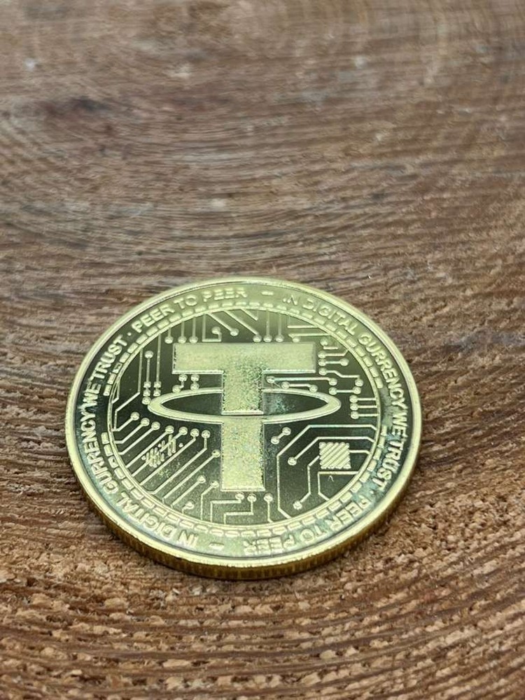 Cryptocurrency Commemorative Coin Physical Gold Tone Token Crypto 2020