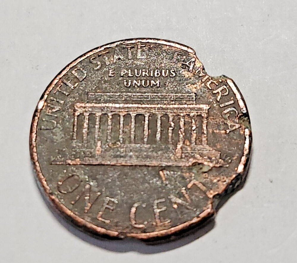 1992 LINCOLN CENT - PLANCHET ERROR - CLIPPED