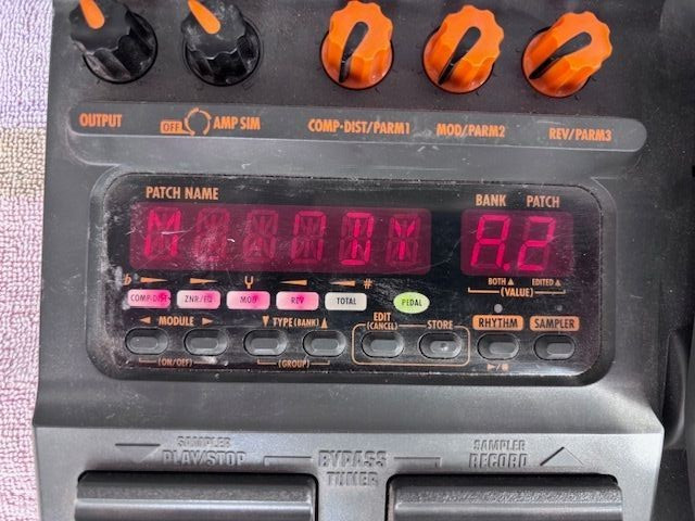 Zoom BFX-708 Bass Effects Processor SEE DESCRIPTION