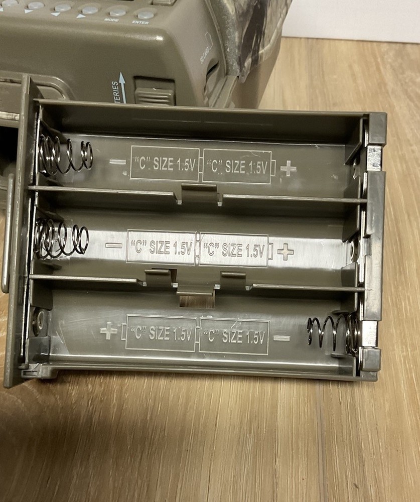 Moultrie Panaramic 150 Trail Camera Hunting EUC