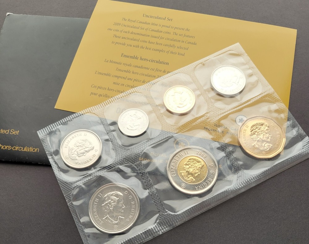 ***  2009  CANADA  PROOF  LIKE  ROYAL  MINT  SET  ***  LOGO  ***