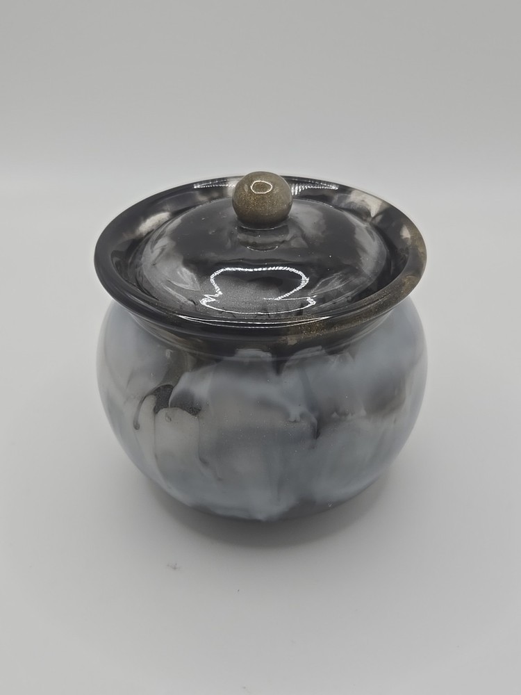 Hand Crafted Resin Jar/Pot/Stash