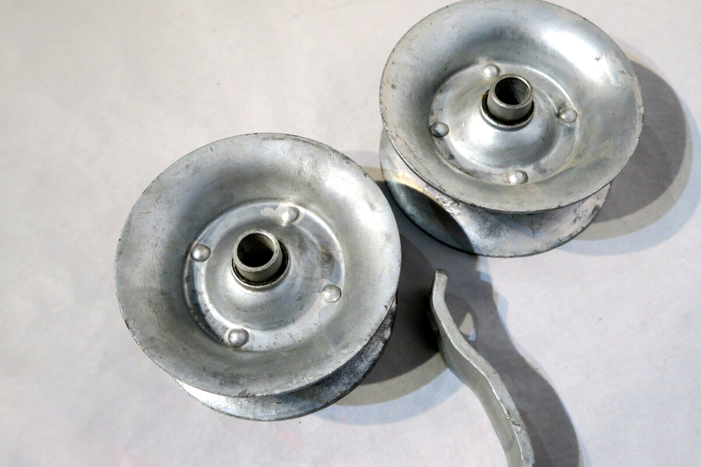 Cable Sheave Wire Puller Rope Pulley Roller Wheel Tugger Assembly