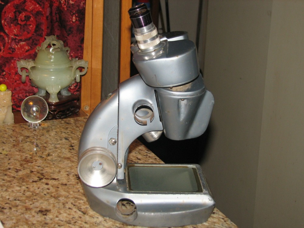 Vintage GRAF-APSCO 4H-6026 binocular microscope, needs illumination.