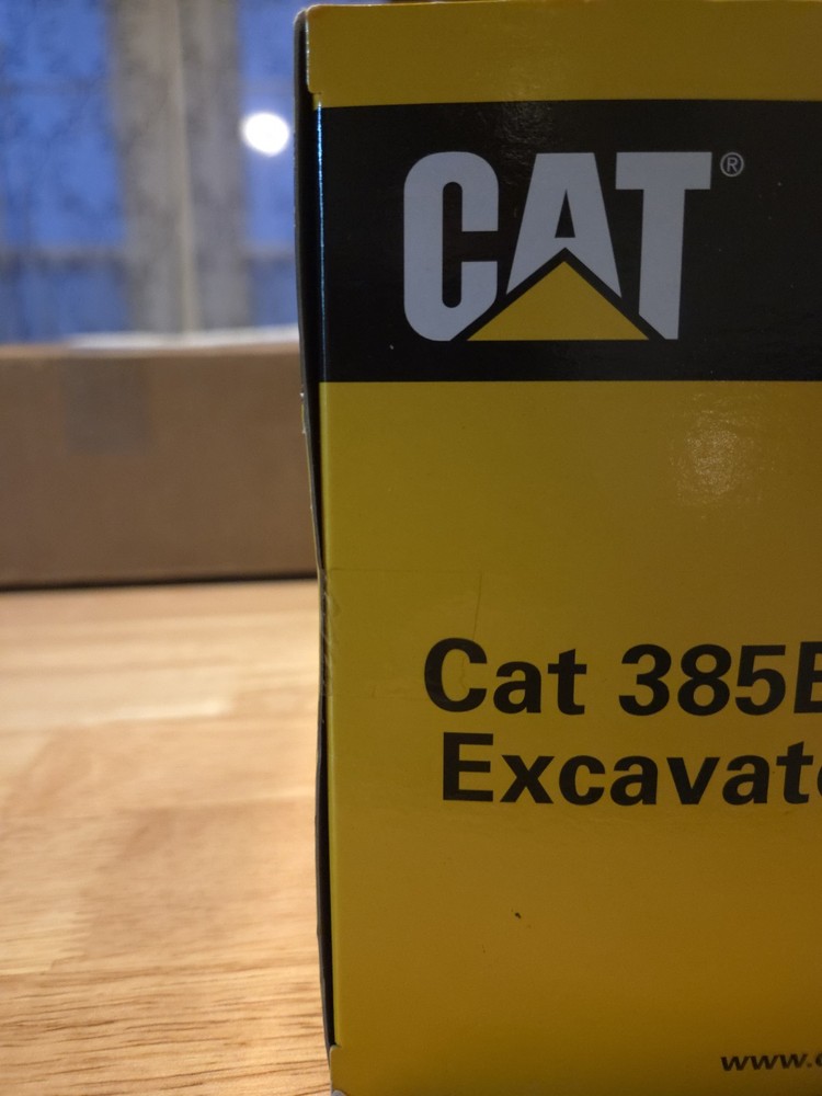 Norscot 1/64 Scale Cat 385B L Excavator