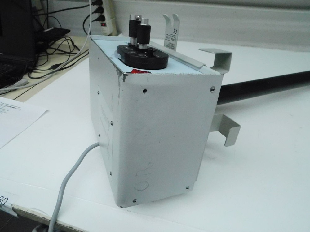 LUXTEC LX300 LIGHT SOURCE M7425