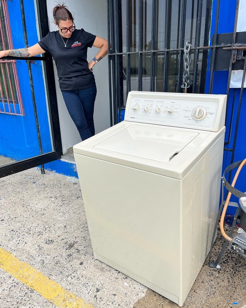 washer and gas dryer analog