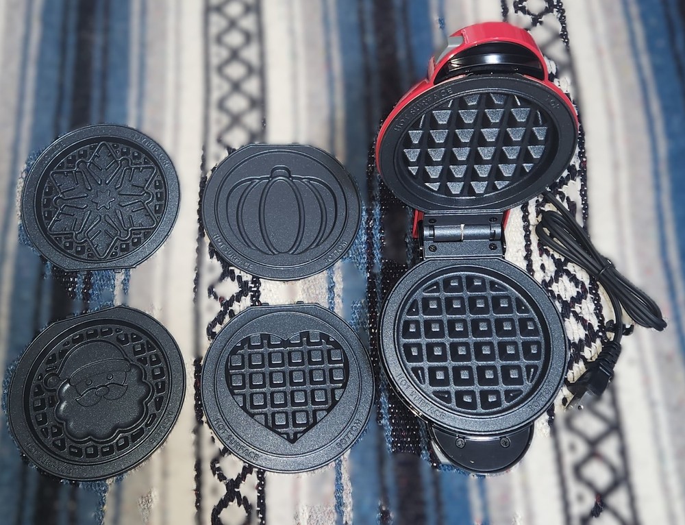 Red Dash D mini-waffle maker (open box never used)