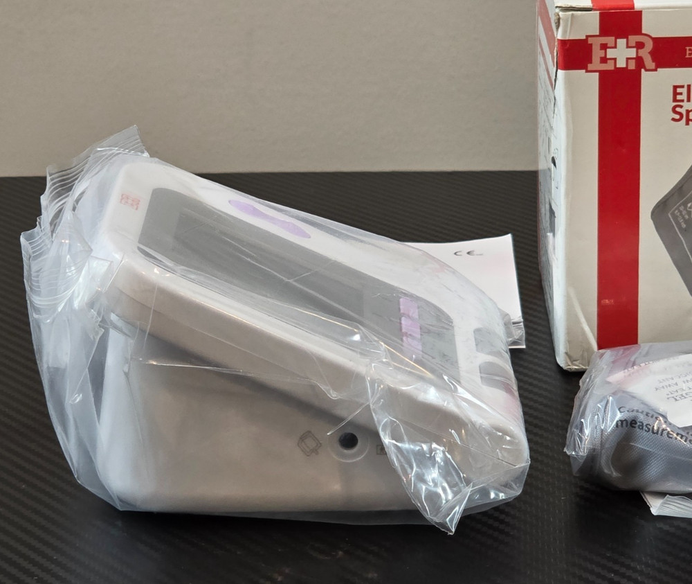 Ever Ready First Aid Electric Sphygmomanometer EVR080A CONTEC08A