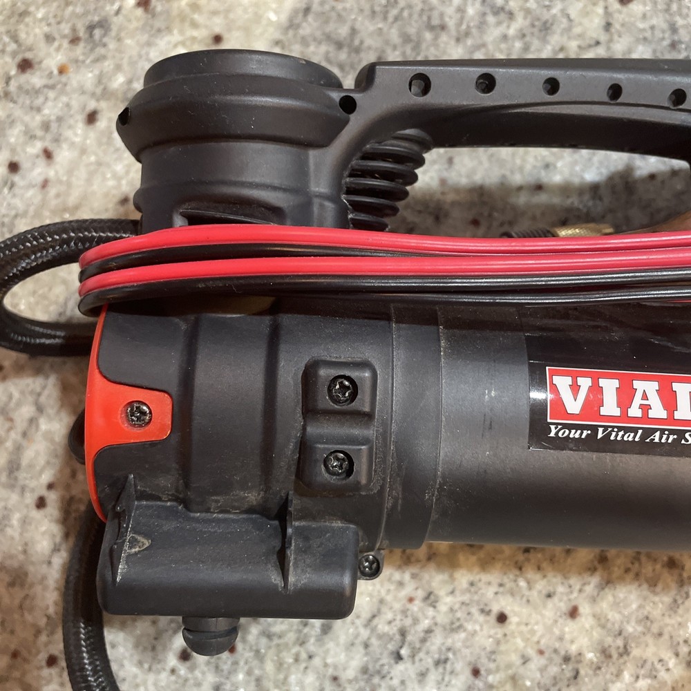 Viair 85P 12V Portable Air Compressor Kit