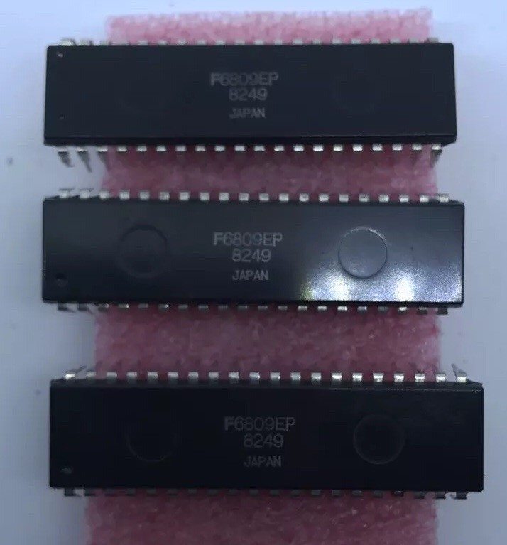 F6809EP Microprocessor IC “New” -Free Shipping