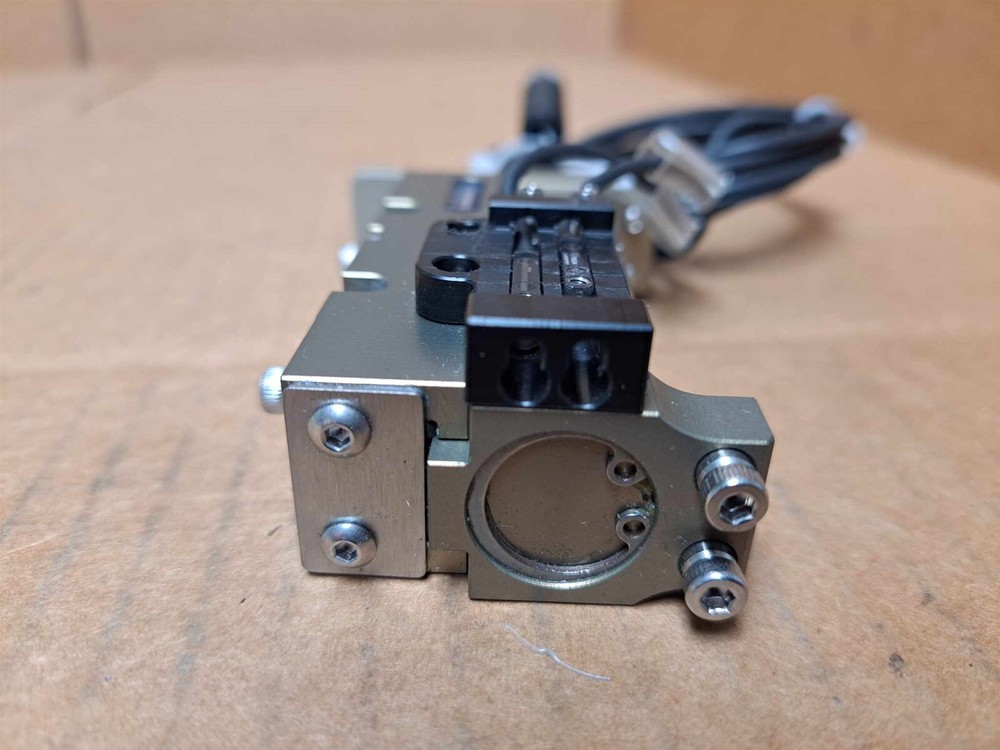 Schunk Pneumatic Parallel Gripper Part No. KGG70-24 303055