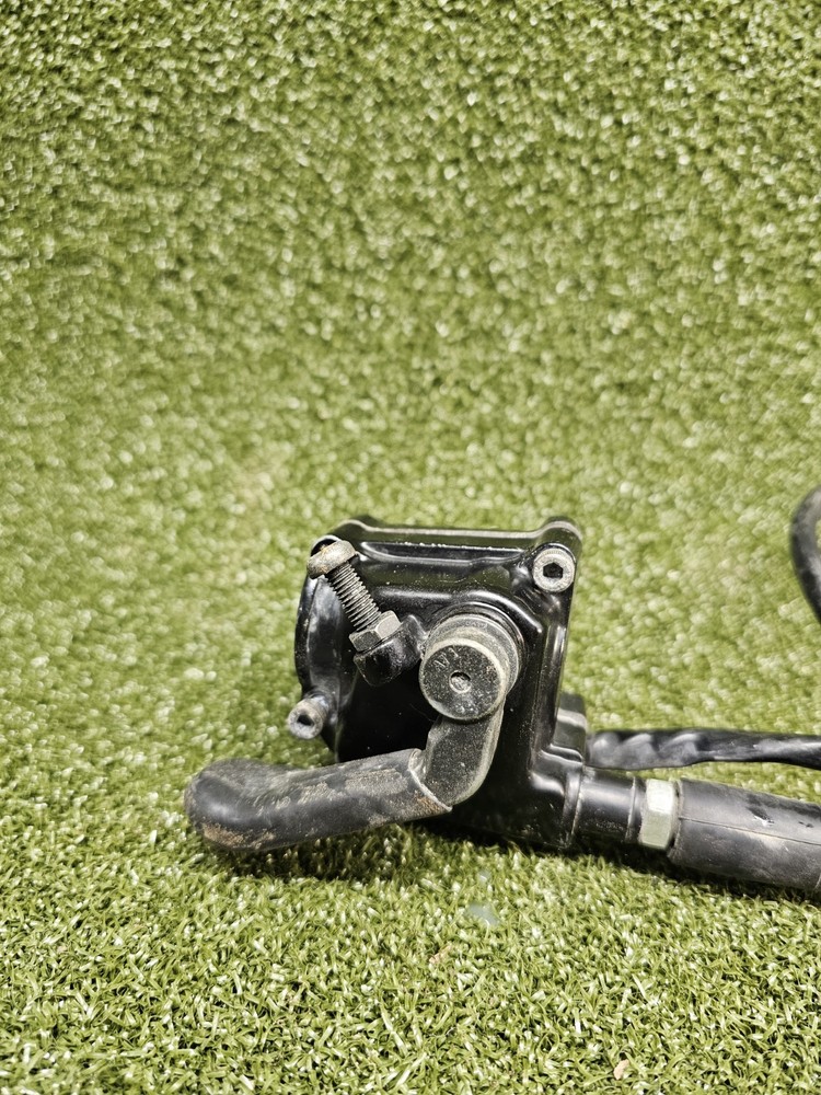 2004 Can-Am Outlander 330 Thumb Throttle