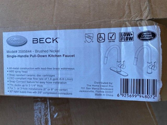 Premier 3585644 Beck Single-Handle Pull-Down Sprayer Kitchen Faucet