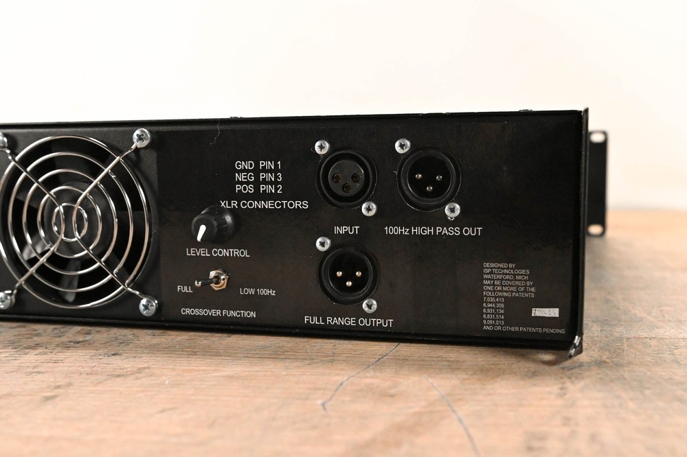 iSP Technologies XMAX 218-RA Single-Channel Subwoofer Power Amplifier CG01LTJ
