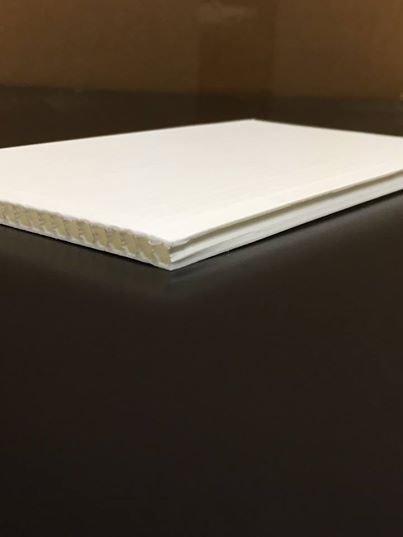 Coroplast 4mm 18" x 12" (220 Pack) White Corrugated Plastic Sheets Horizontal