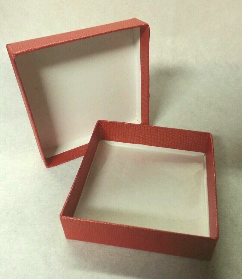 Red Gift Boxes square x 6 pieces