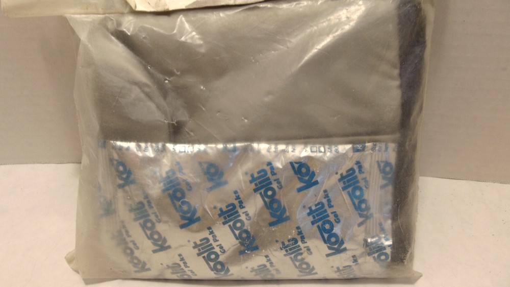 VINTAGE TRINITY 8124 KOOLER BAG for quart cans