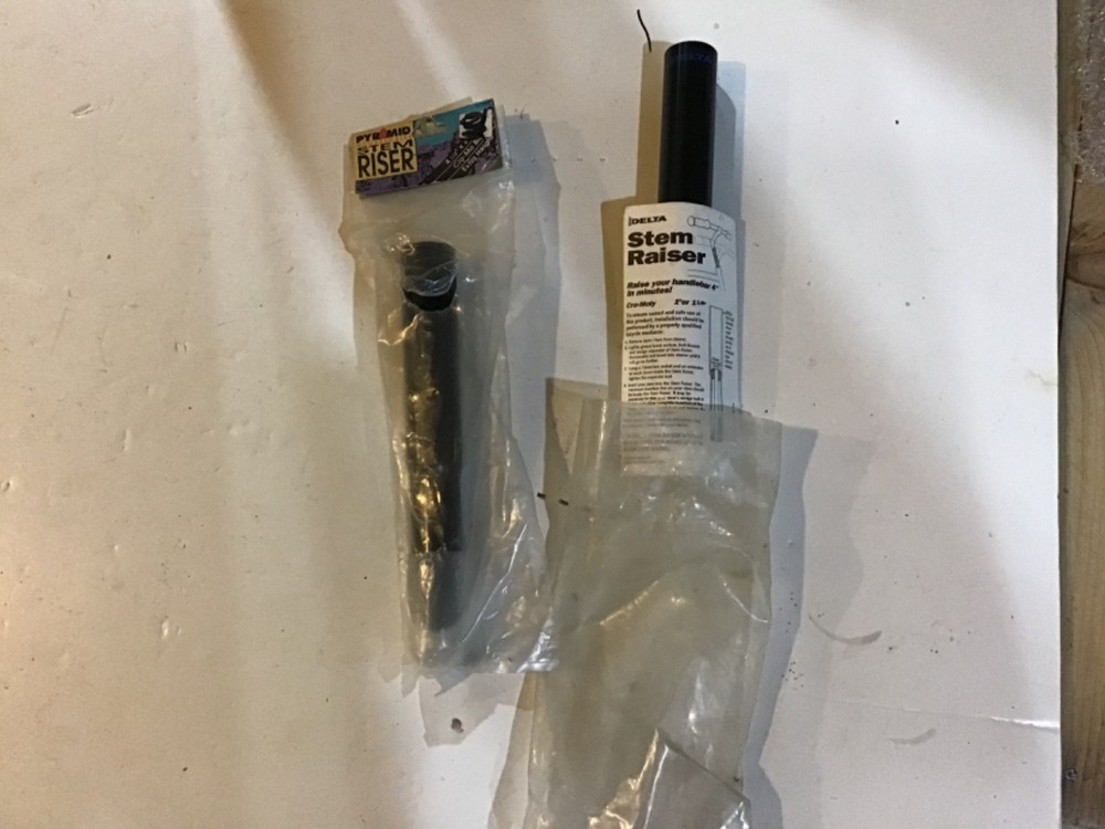 STEM RISERS BICYCLE 1 1/8" 2X.   DELTA.  PYRAMID