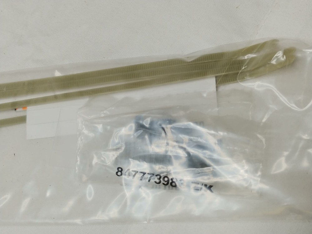 COMMSCOPE CPP-5E-DM-1U-24 CAT 5E 24-PORT PATCH PANEL NEW OPEN