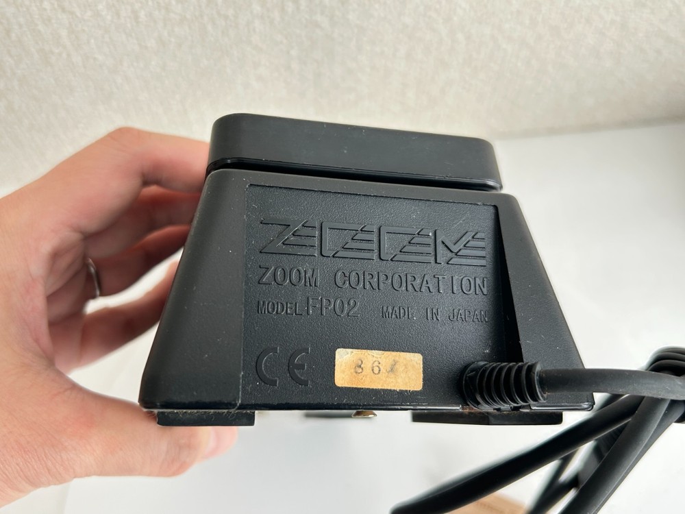 Zoom 505 Guitar Compact Multi Effects Processor, w/ Volume Pedal FP02 Tested