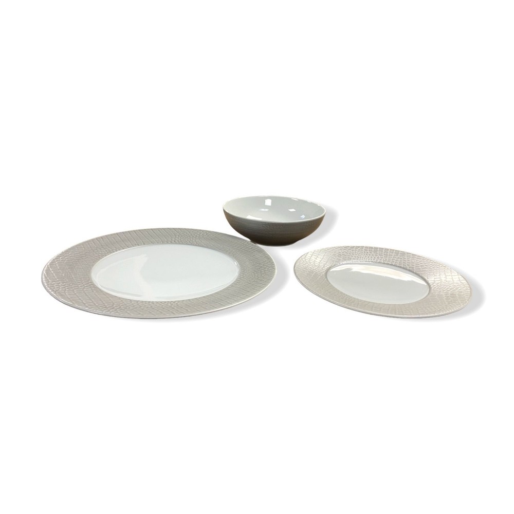 Neiman Marcus Silver White 10-Piece Crocodile Metallic Dinnerware Set