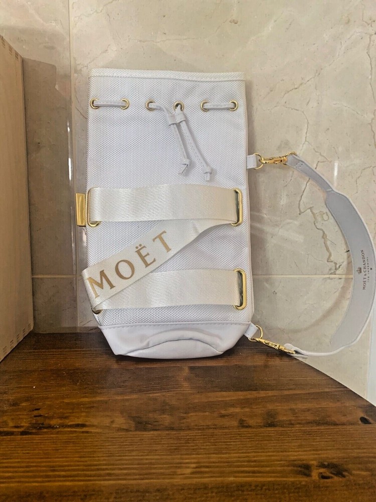 MOET & CHANDON CHAMPAGNE POOL ICE JACKET WHITE HANDLE & INSULATED