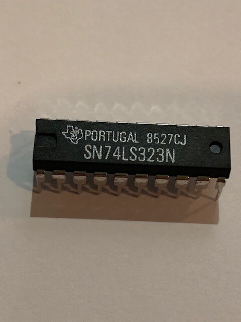SN74LS323N   IC