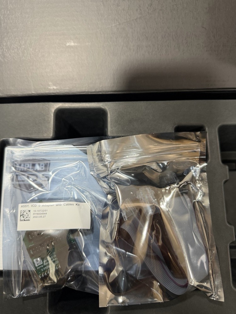 MPLAB® ICD 5 In-Circuit Debugger/Programmer