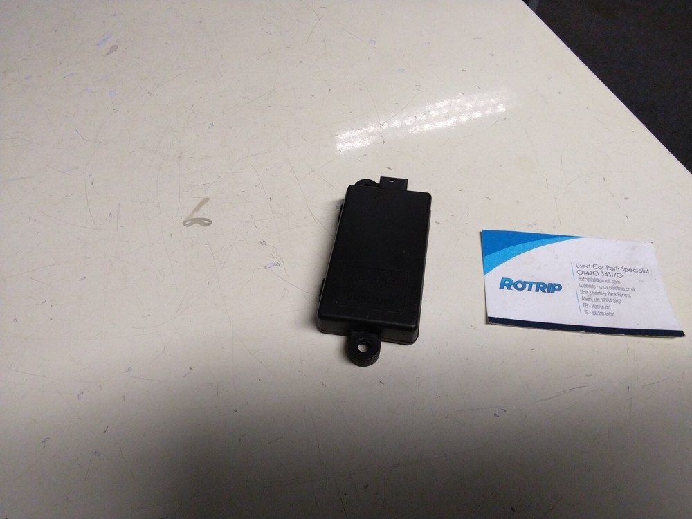 BMW E64 6 SERIES CABRIOLET ALARM CONTROL ECU MODULE 6950525.