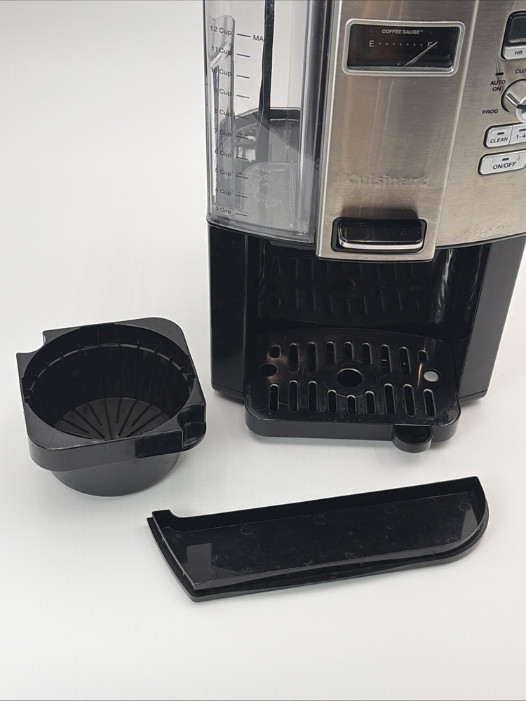 Cuisinart DCC-3000 12-Cup Programmable On Demand Ground Coffee Maker Works!