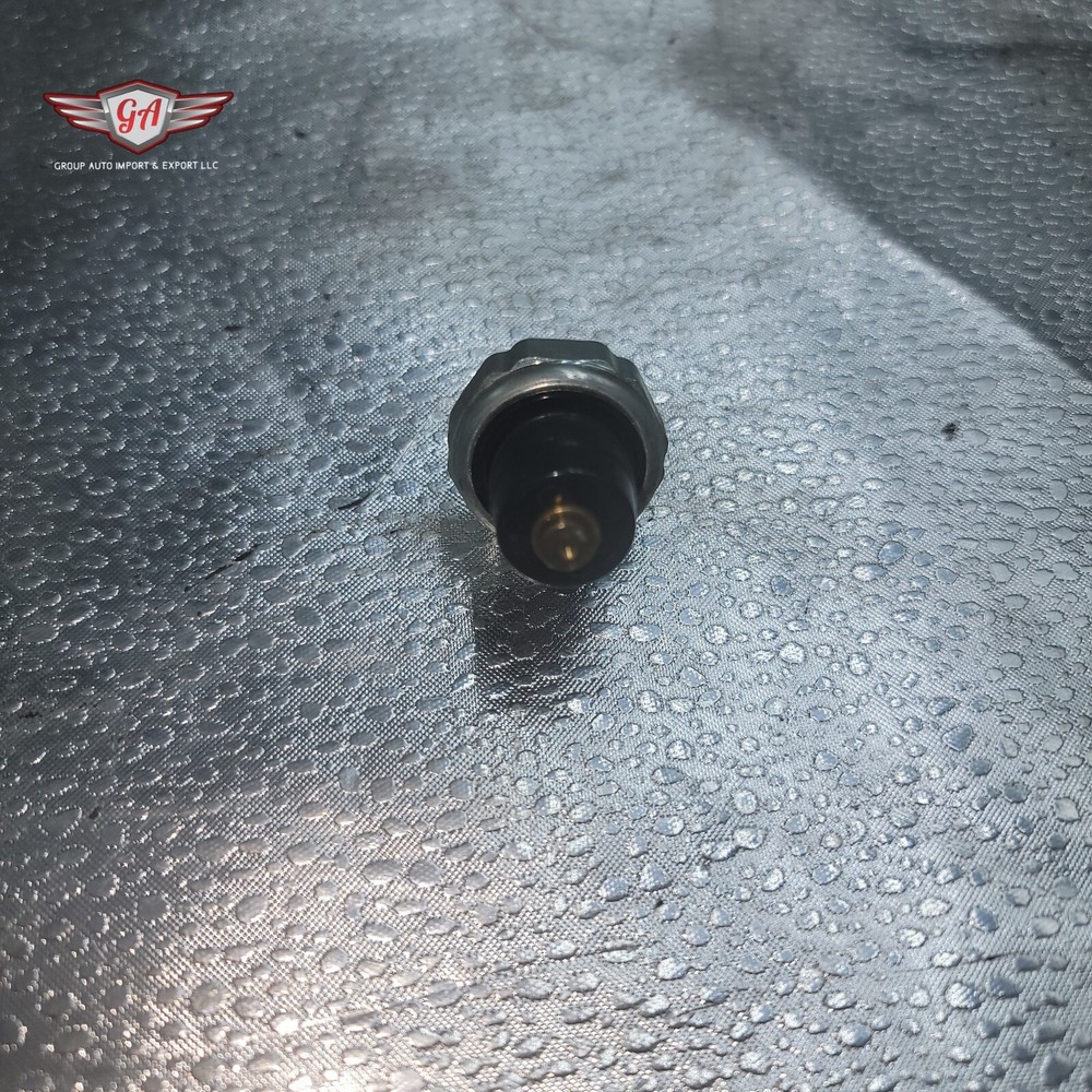 S343 BORGWARNER Oil Pressure Switch #92