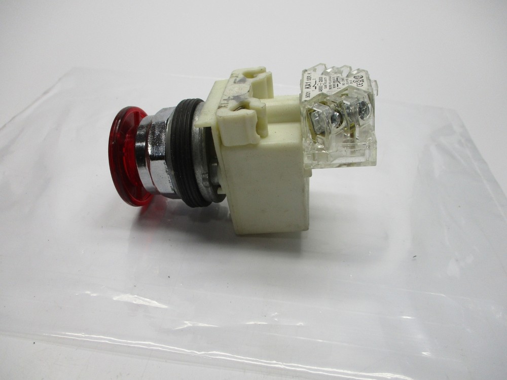 SQUARE D 9001KM1 SER.K PUSHBUTTON RED NSNP