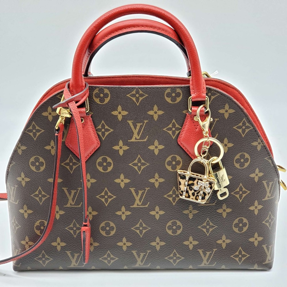 100% Auth Louis Vuitton Lock & Key with unbranded Bagcharm, Keycharm, Keychain