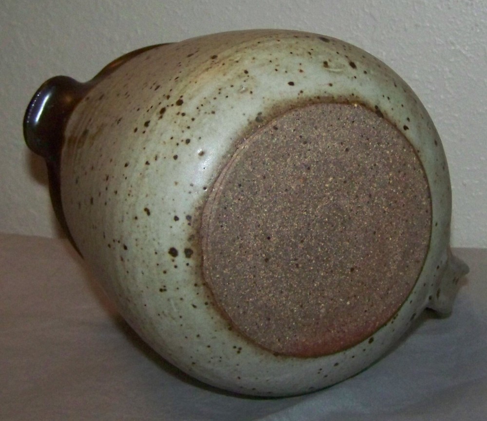 KAAREN STONER POTTERY JUG / PITCHER