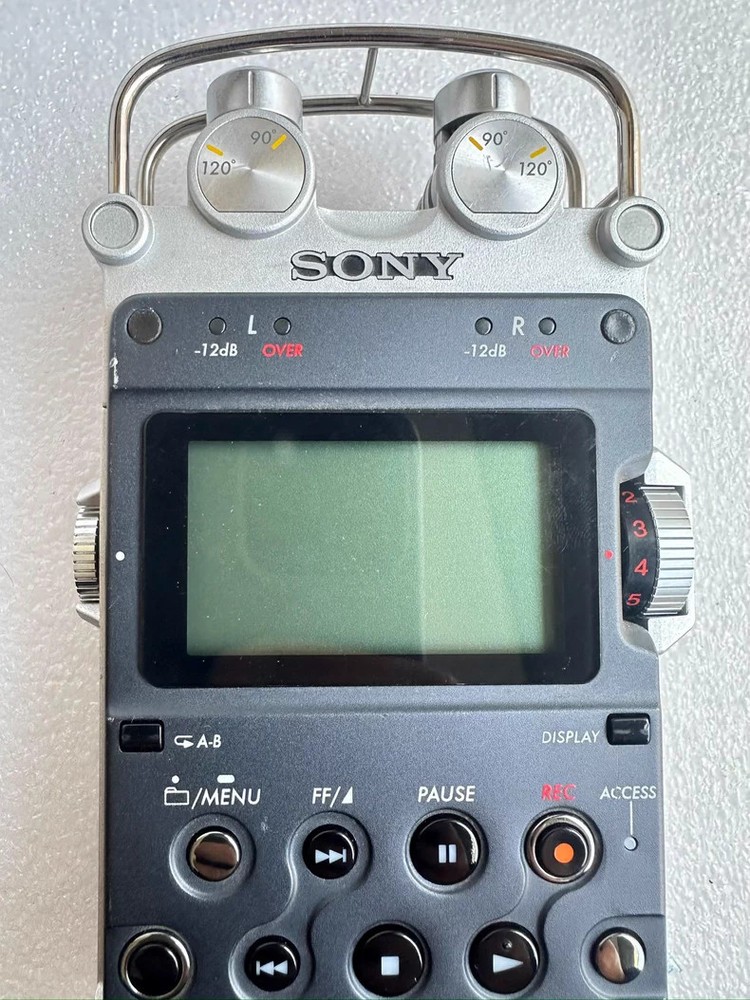 Sony PCM-D50 4GB Linear PCM Recorder