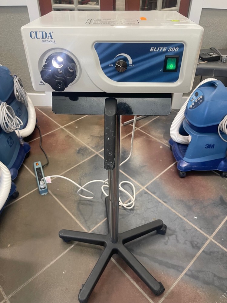 Cuda Elite XLS-300 Xenon Light Source