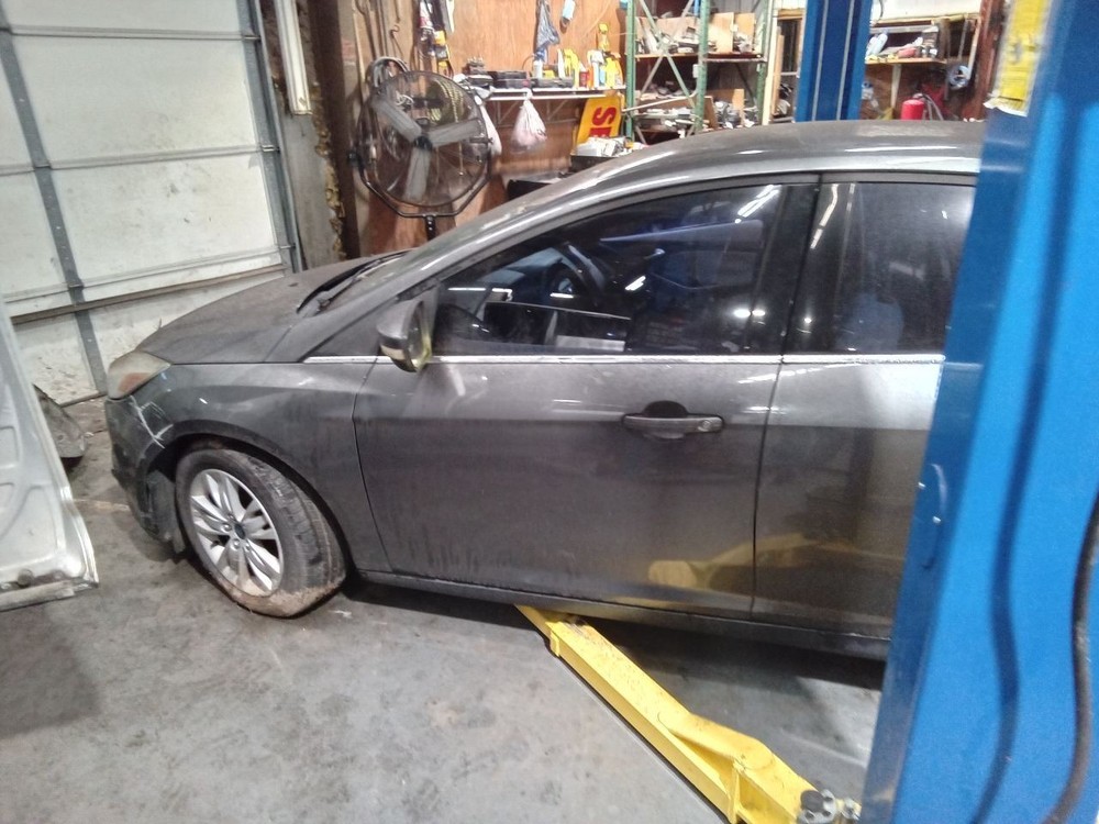 Info-GPS-TV Screen Front Display 4.2" Screen With Sync Fits 12 FOCUS 1328307