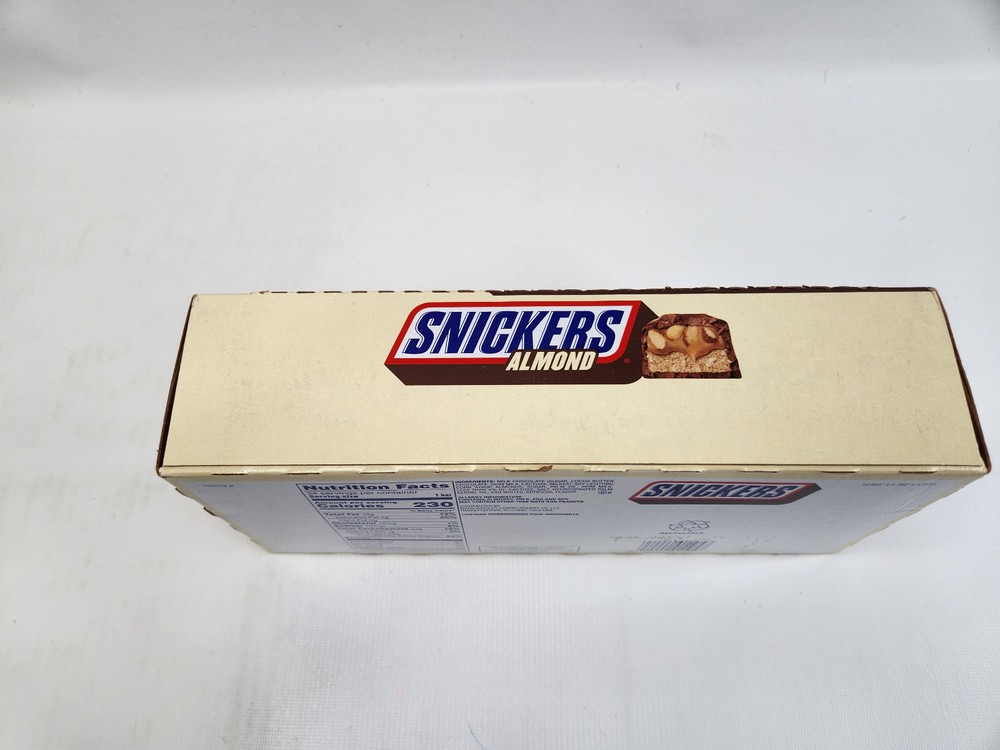 24 - Snickers Almond Milk Chocolate Candy Bars Bulk Pack 1.76 oz Bars Box Bundle