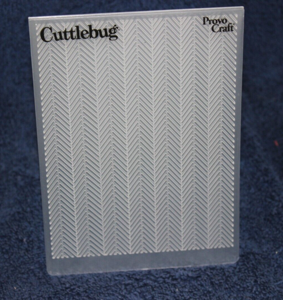 Provo Crafts Cuttlebug Embossing Folder - Background Angles