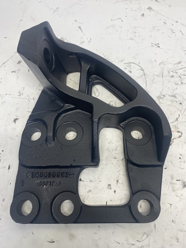 Cummins X15 Engine Mount 3606385C2 (548-12866)